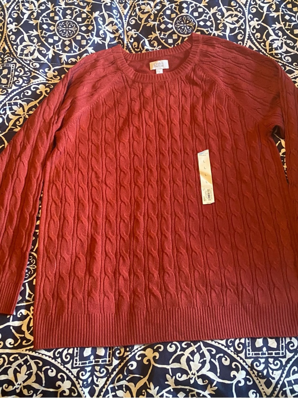 New croft & barrow Woman’s Lightweight Knit Sweater - Burgundy